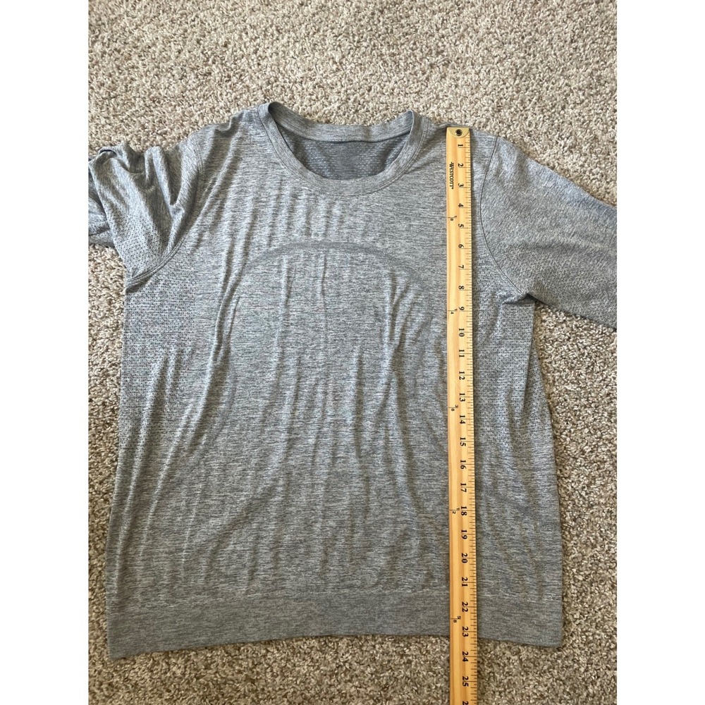 Lululemon Swiftly Tech LS 2.0 Women Size 10 Grey Excellent Heathered Crew Neck - Picture 5 of 7